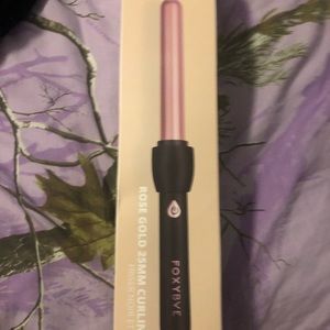 FoxBae rose gold curling wand new